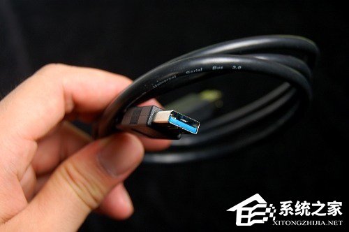 USB接口类型有哪几种？USB3.0接口类型图片引见