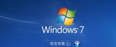 怎样运用光盘安装win7零碎？