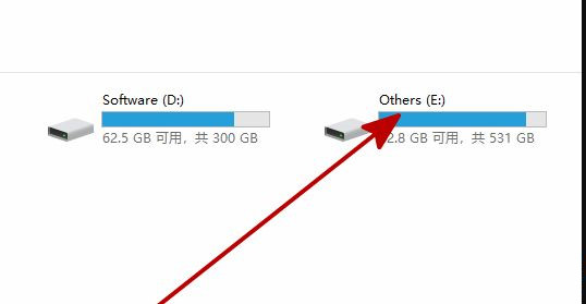 Win10新加的硬盘不显示怎样回事